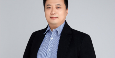 【陜西省優(yōu)秀企業(yè)家風(fēng)采】 陜西東方天倫房地產(chǎn)( 集團 ) 有限公司總經(jīng)理葉茂