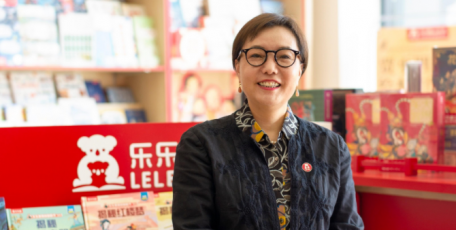 【陜西省優(yōu)秀企業(yè)家風(fēng)采】榮信教育文化產(chǎn)業(yè)發(fā)展股份有限公司董事長、總經(jīng)理王藝樺