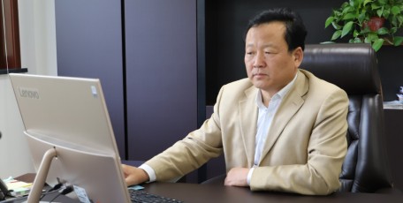 第八屆陜西省優(yōu)秀企業(yè)家風采 ——冀東水泥銅川有限公司 執(zhí)行董事 韓保平