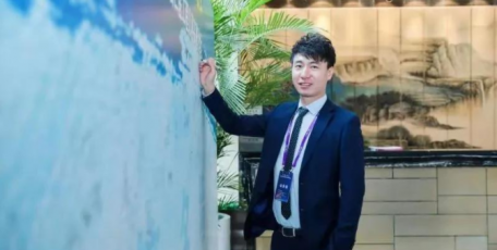 【陜西省優(yōu)秀企業(yè)家風(fēng)采】陜西摩美得氣血和制藥有限公司總經(jīng)理王博