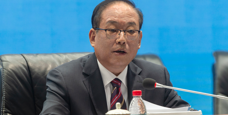 第八屆陜西省優(yōu)秀企業(yè)家風采 ——寶雞石油鋼管有限責任公司 黨委書記、執(zhí)行董事、總經(jīng)理  舒高新