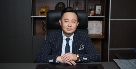 第八屆陜西省優(yōu)秀企業(yè)家風(fēng)采 —— 陜西全通實(shí)業(yè)集團(tuán)有限公司董事長 行遠(yuǎn)