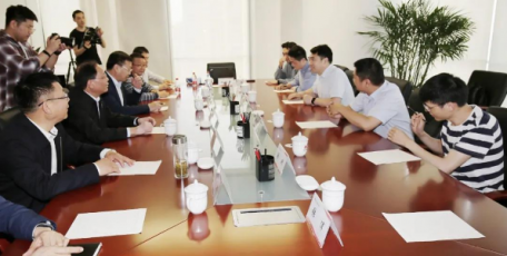 延長(zhǎng)石油榮獲2020年度國(guó)土資源科學(xué)技術(shù)獎(jiǎng)一等獎(jiǎng)