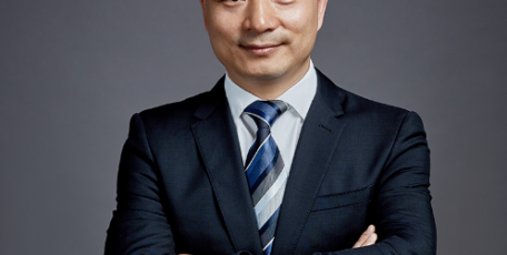 第八屆陜西省優(yōu)秀企業(yè)家風(fēng)采 ——中天西北建設(shè)投資集團(tuán)有限公司黨委書記、董事長 趙向東