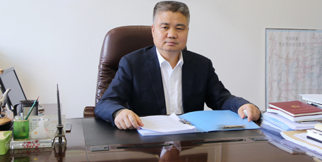 第八屆陜西省優(yōu)秀企業(yè)家風(fēng)采 ——陜鋼集團(tuán)韓城鋼鐵有限責(zé)任公司 總經(jīng)理 李紅普